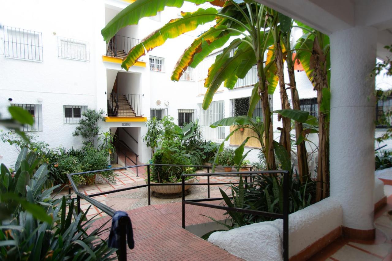 Vintage Movie The Luxury By Namaste Elite Apartament *